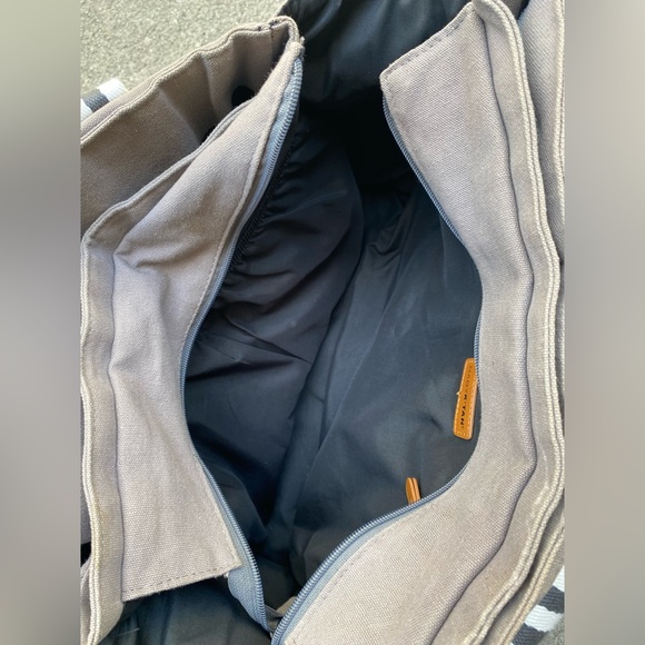 BABY K'TAN THE WEEKENDER TOTE DIAPER BAG CHARCOAL W/STRIPES INSULATED Used grey - Picture 4 of 10